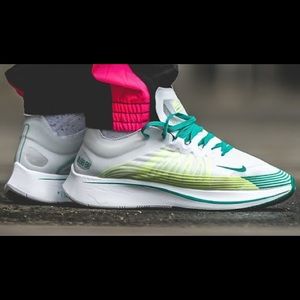 Nike zoom fly SP white and lucid green Sz 14